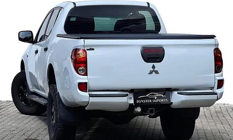 Mitsubishi L200 Trit...