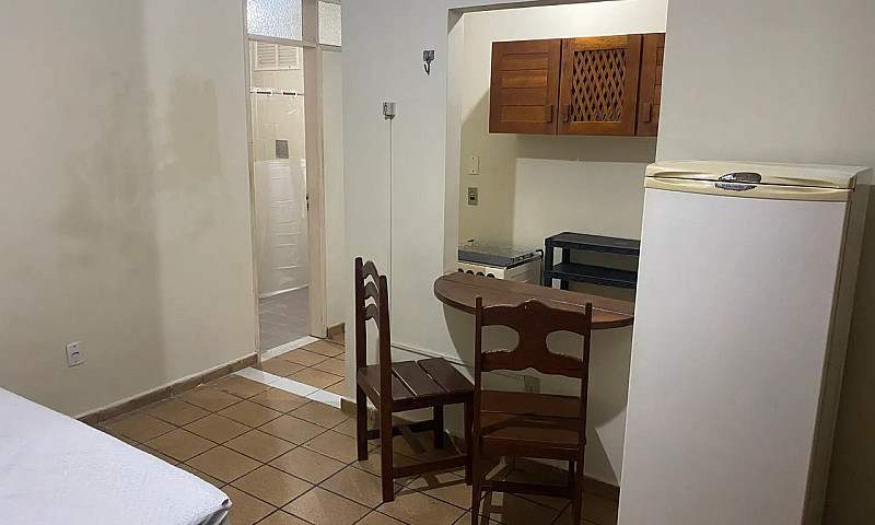 Kitinet  Mobiliado E...