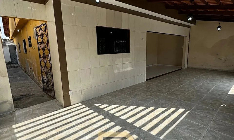 Vendo Casa No Bairro...