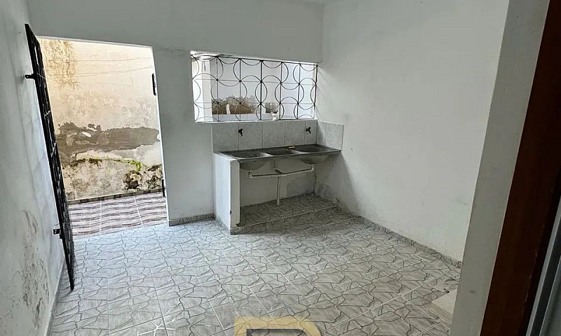 Vendo Casa No Bairro...