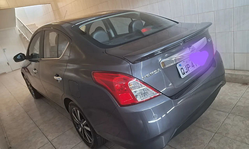 Nissan Versa Sl 1.6 ...