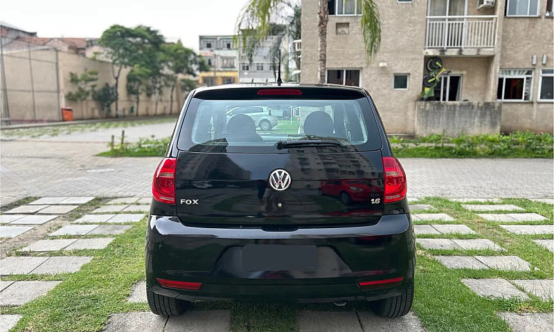 Volkswagen Fox 1.6 M...