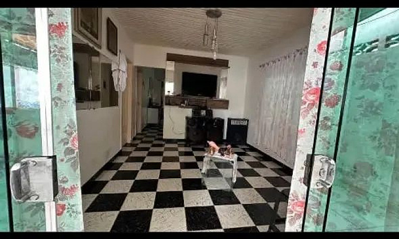 Vendo Casa No Bairro...