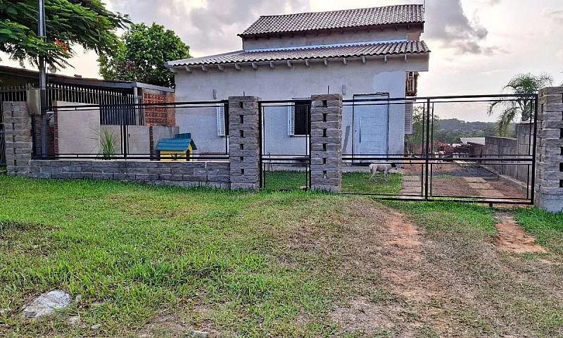 Casa De 4 Dormitório...