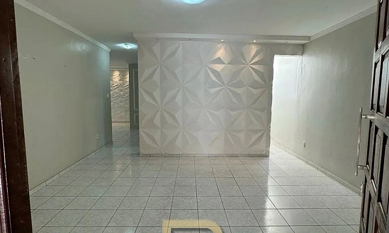 Vendo Casa No Bairro...