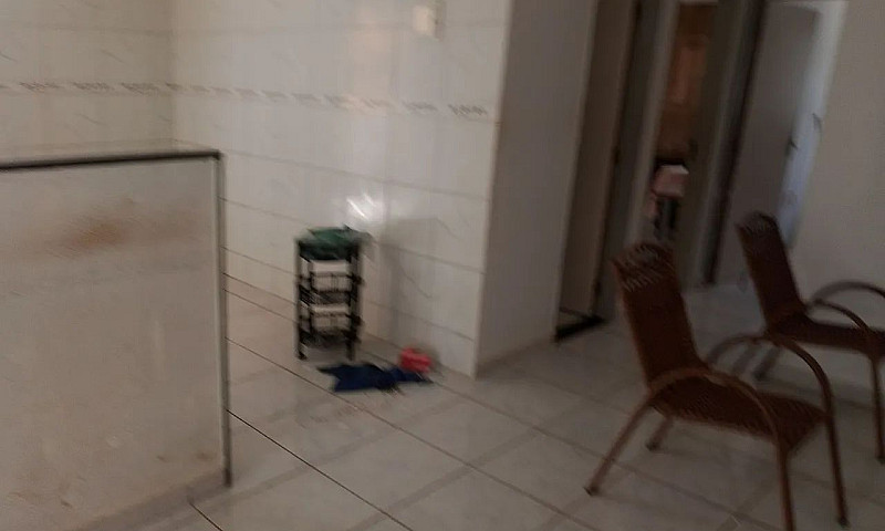 Aluga-Se Casa ?...
