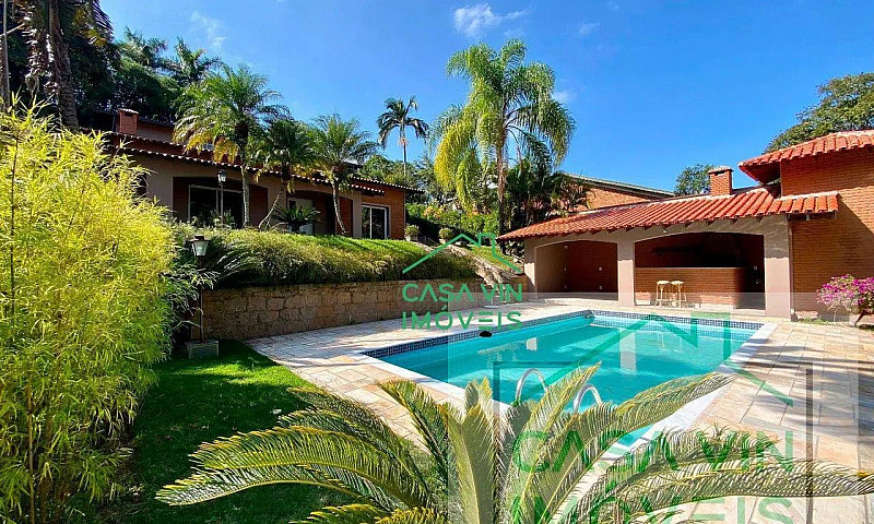Casa Com 3 Dormitóri...