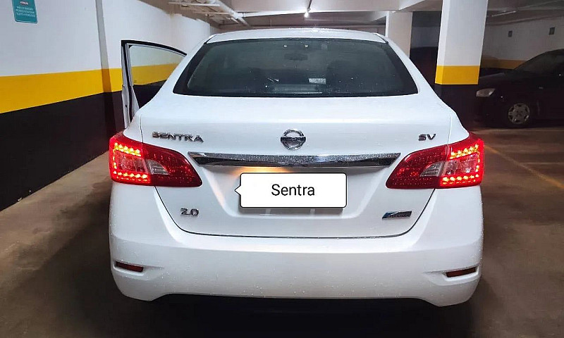 Nissan Sentra Sv 2.0...