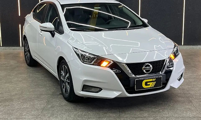 Nissan Versa Advance...
