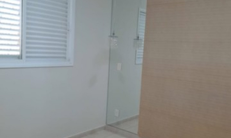 Aluga-Se Apartamento...