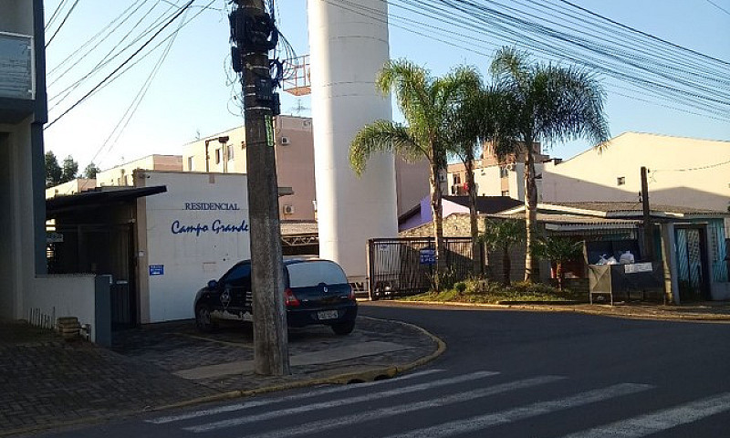 Apto 2 Dormitórios E...