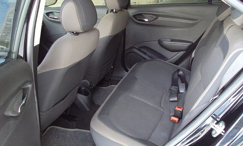 Chevrolet Prisma Ltz...