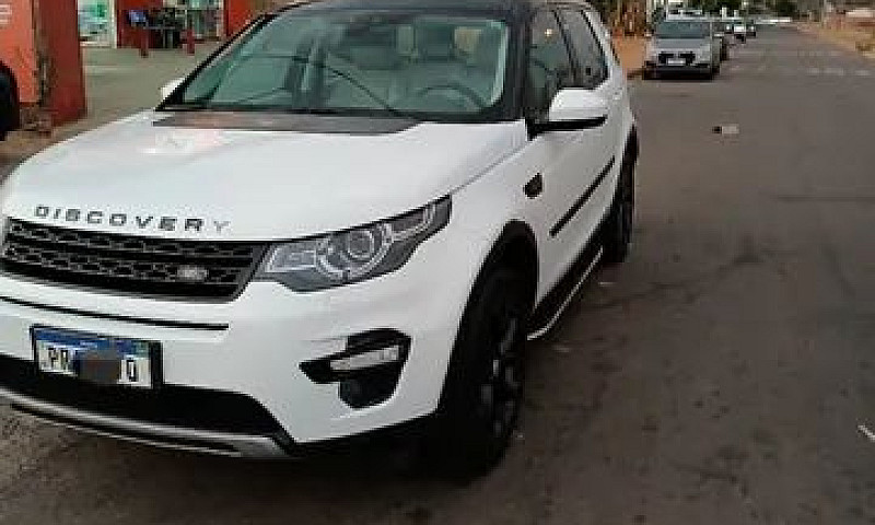 Land Rover Discovery...