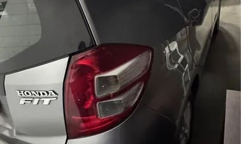 Fit 2014 Lx 1.4 Auto...