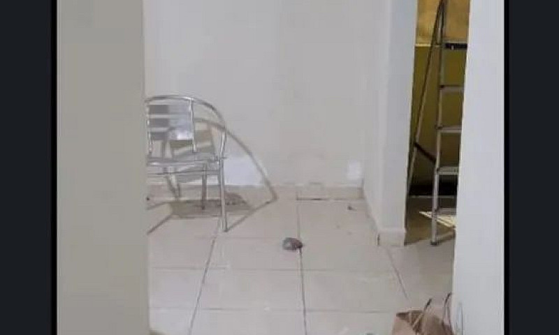 Alugo Casa Em Caetes...