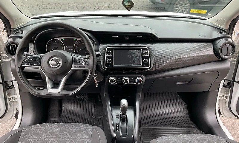 Nissan Kicks Sense 1...