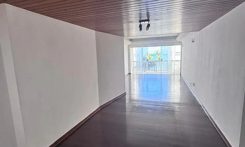 Oportunidade Quadra ...