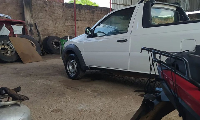 Fiat Strada Working ...