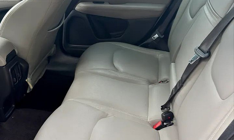 Jeep Compass Sport 2...