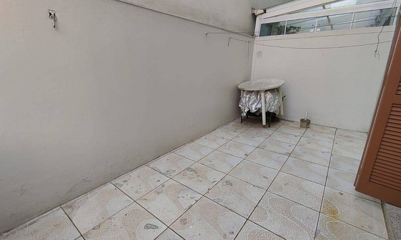 Apartamento De 2 Dor...