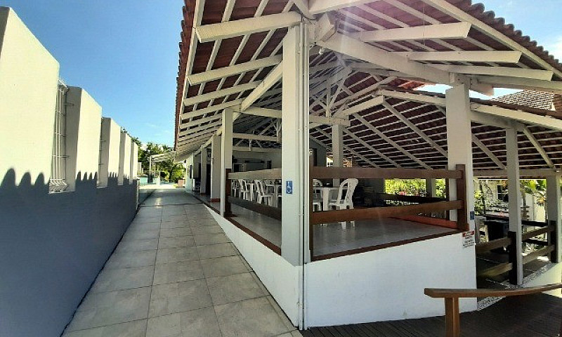 Casa Em Condomínio À...