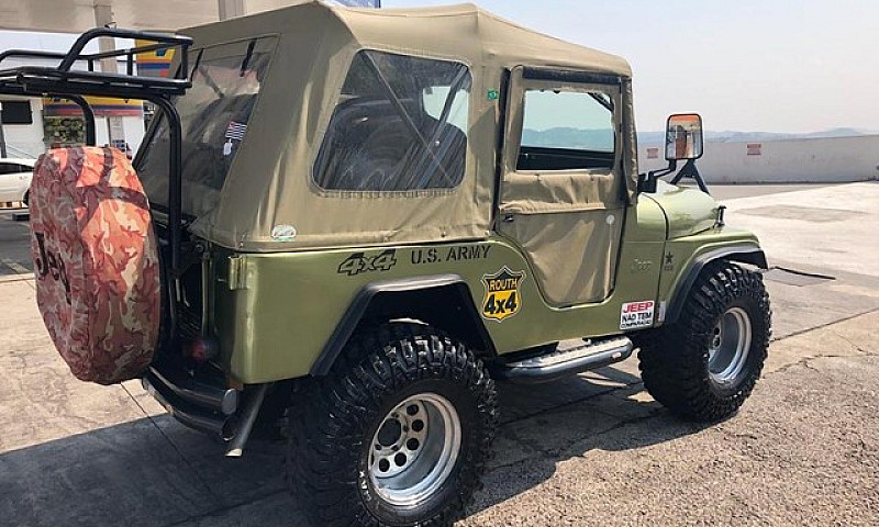 Jeep Willys 1969 Mot...