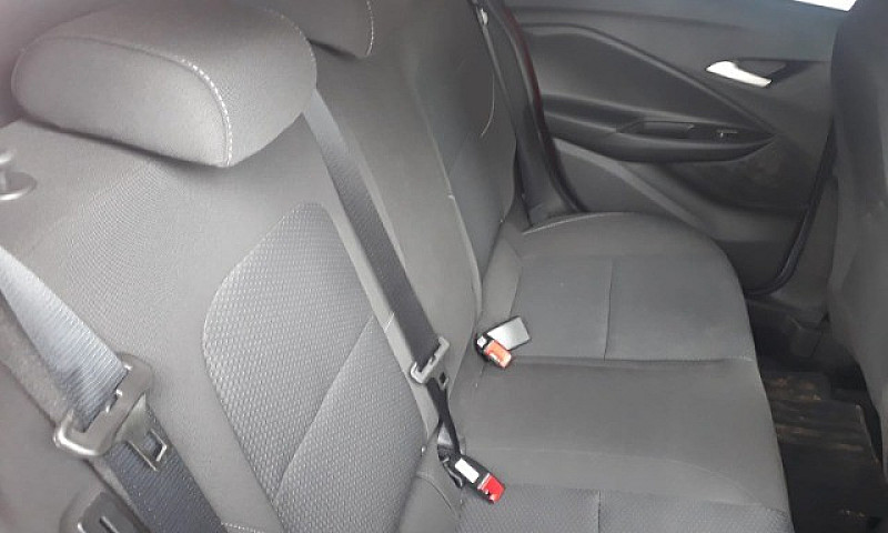 Onix Lt 1.0 Completo...
