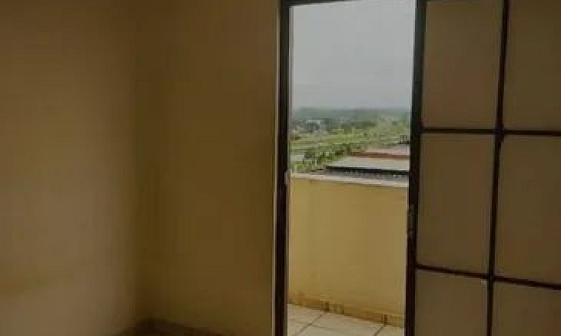 Aluga-Se Apartamento...
