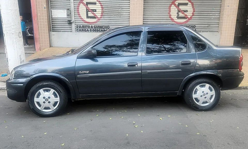 Chevrolet Corsa Sed ...