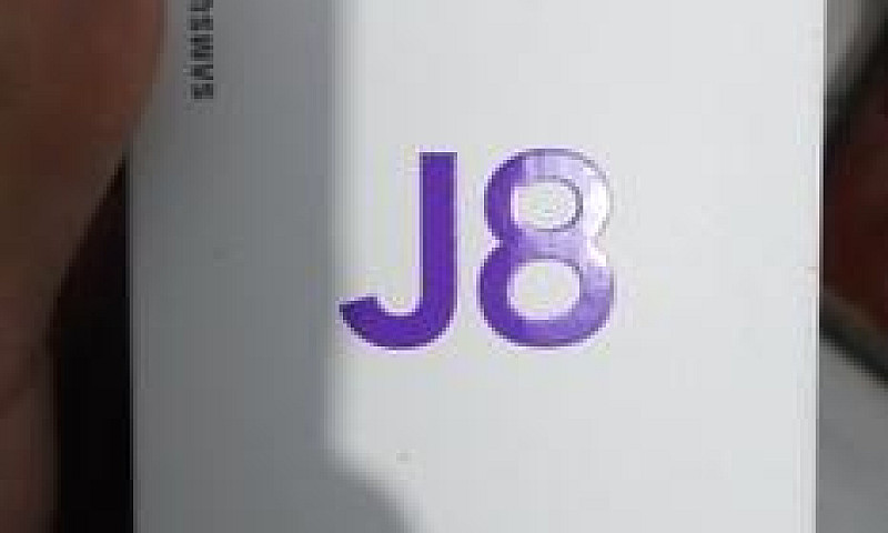 Samsung J8...