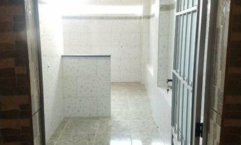 Aluga Se Apartamento...