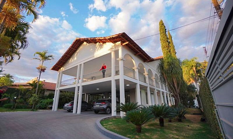 Casa Sobrado Com 4 Q...