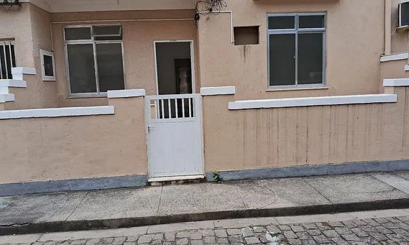 Alugo Apto. Em Vila ...