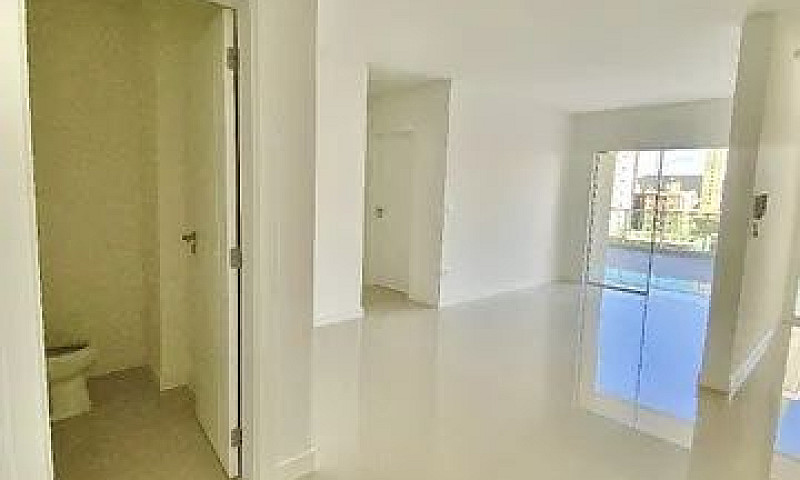 Apartamento Com 300 ...