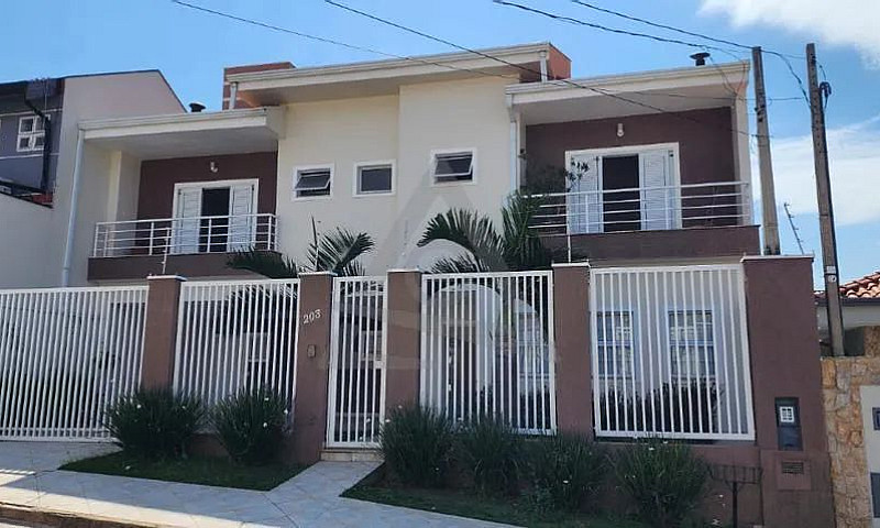 Sobrado Com 4 Quarto...