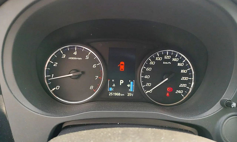 Mitsubishi Outlander...