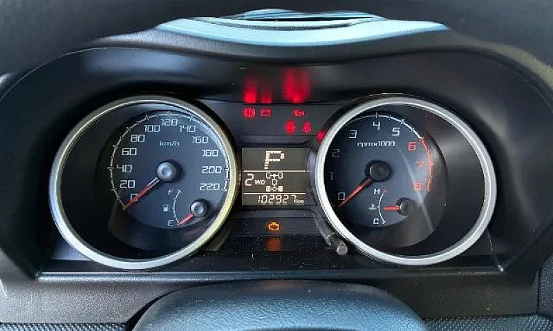 Mitsubishi Pajero Tr...