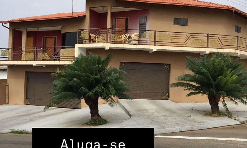 Aluga-Se Sobrado Tod...