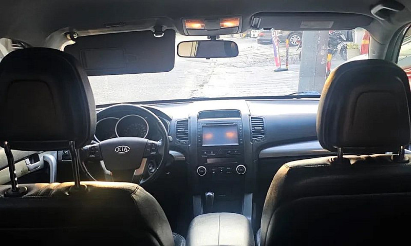Kia Motors Sorento 2...