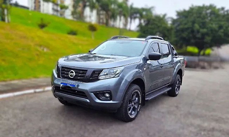 Nissan Frontier Atta...