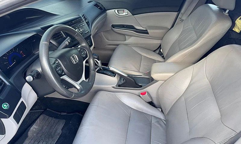 Honda Civic Sedan Lx...