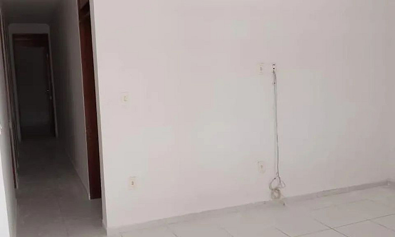 Ótima Casa Disponíve...