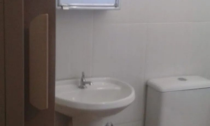 Aluga Casa Com Duas ...