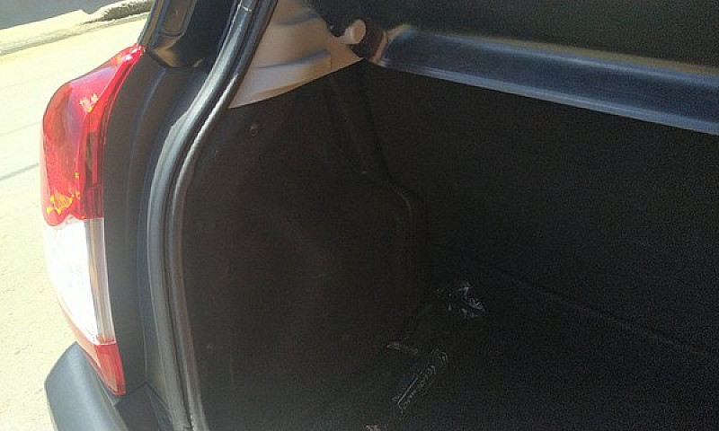Toyota Etios Cross 1...