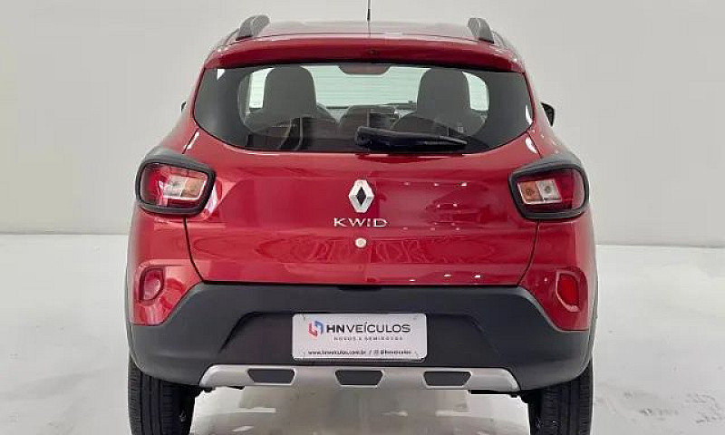 M Kwid Outsider 2023...
