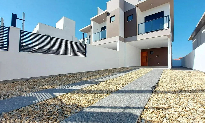 Casa Com 3 Quartos N...