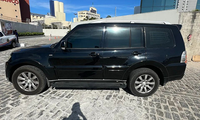 Mitsubishi Pajero Hp...
