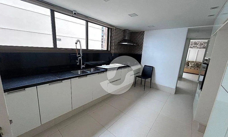 Apartamento Com 4 Do...