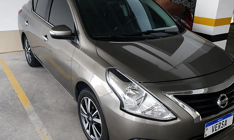 Nissan Versa Sl 1.6 ...