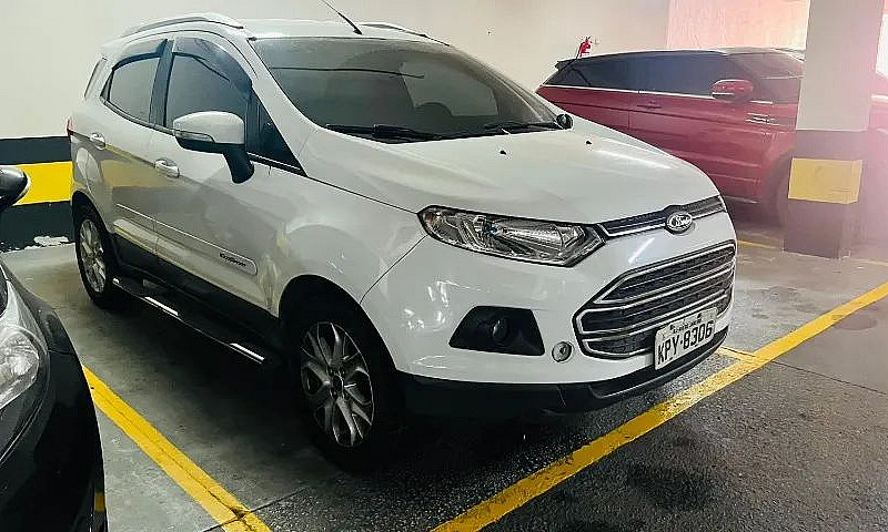 Ford Ecosport Titani...
